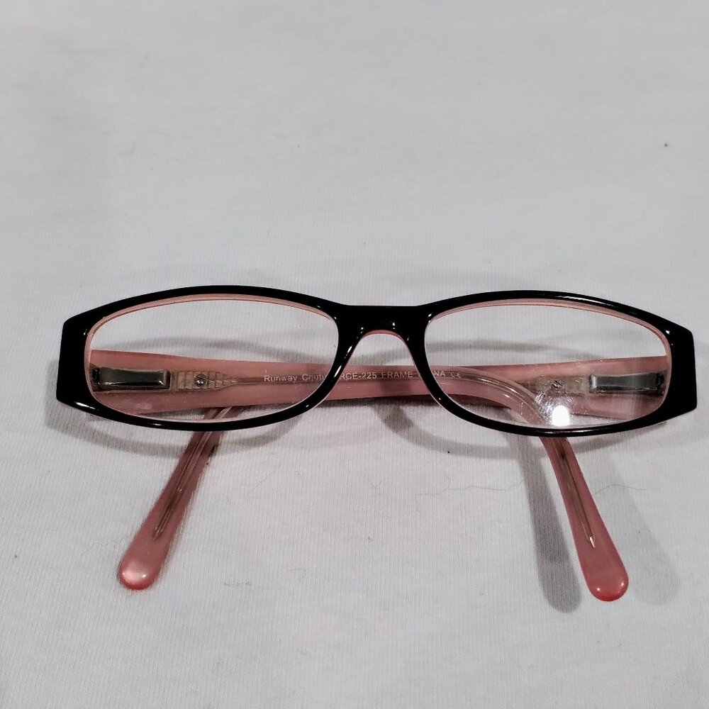 Runway Couture RCE 225 Eyeglass Frames Bordeaux Pink